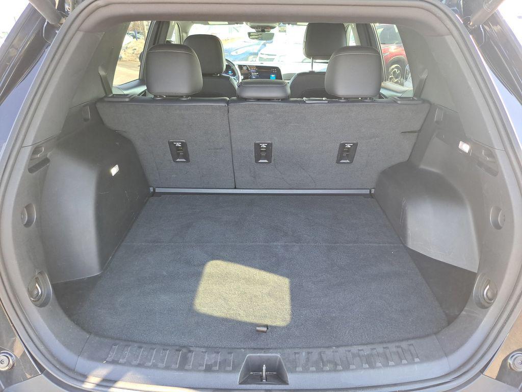 used 2025 Chevrolet Equinox car, priced at $25,000