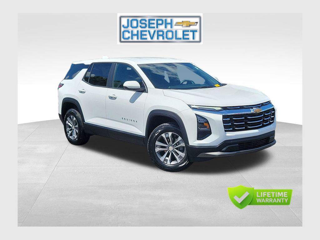 used 2025 Chevrolet Equinox car, priced at $23,500