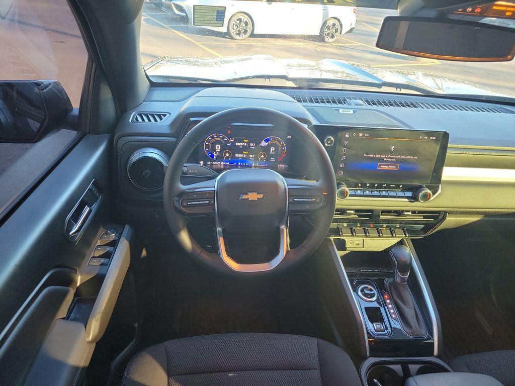 used 2024 Chevrolet Colorado car, priced at $32,000