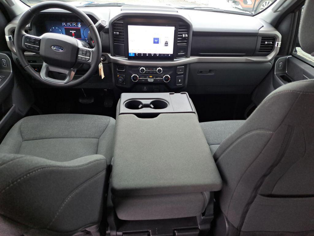 used 2025 Ford F-150 car, priced at $43,000