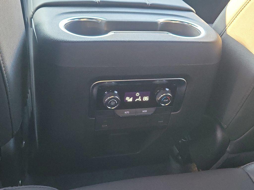 used 2025 Chevrolet Suburban car, priced at $56,000