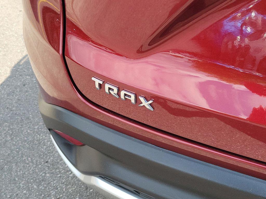 used 2025 Chevrolet Trax car, priced at $20,800