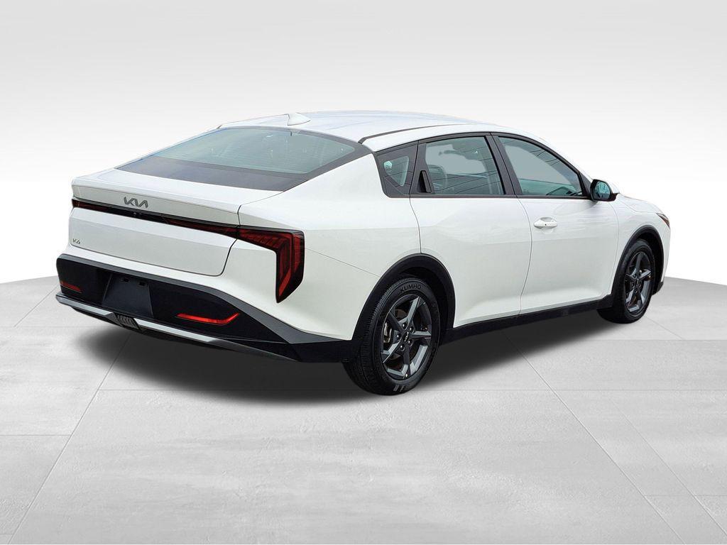 used 2025 Kia K4 car, priced at $20,000