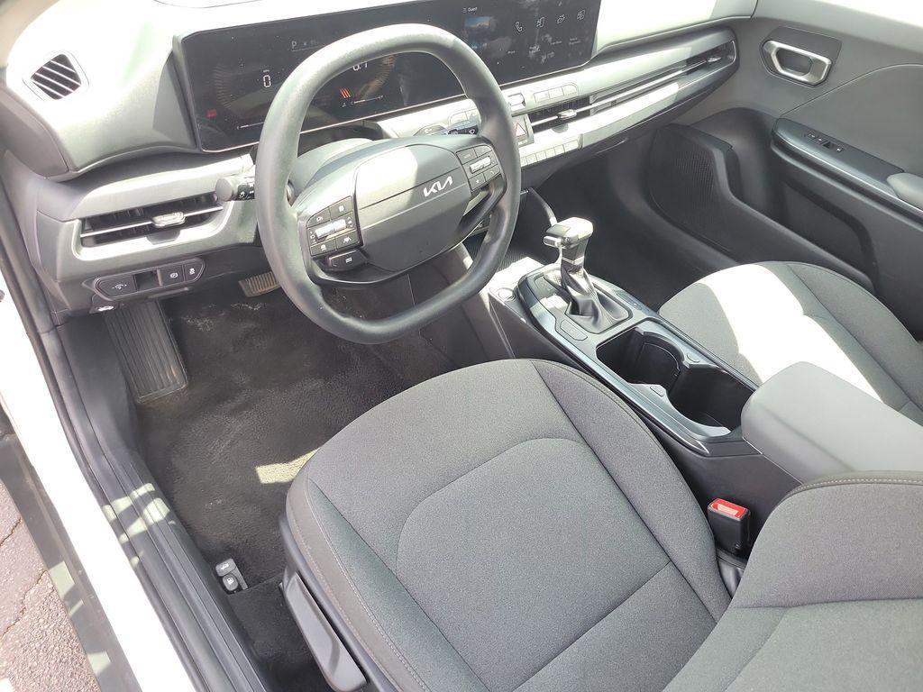 used 2025 Kia K4 car, priced at $20,000