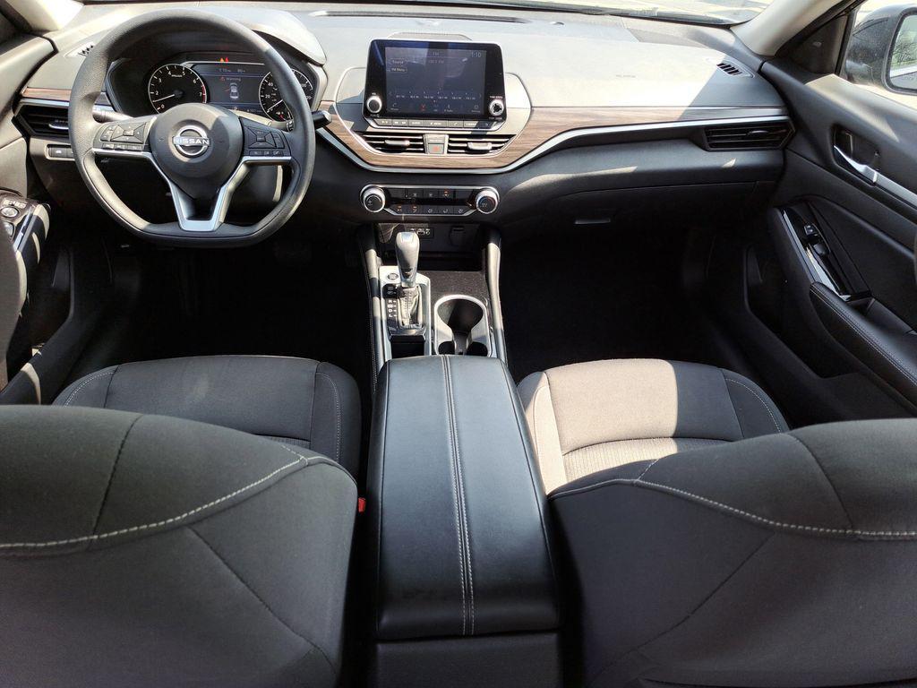 used 2023 Nissan Altima car, priced at $17,000