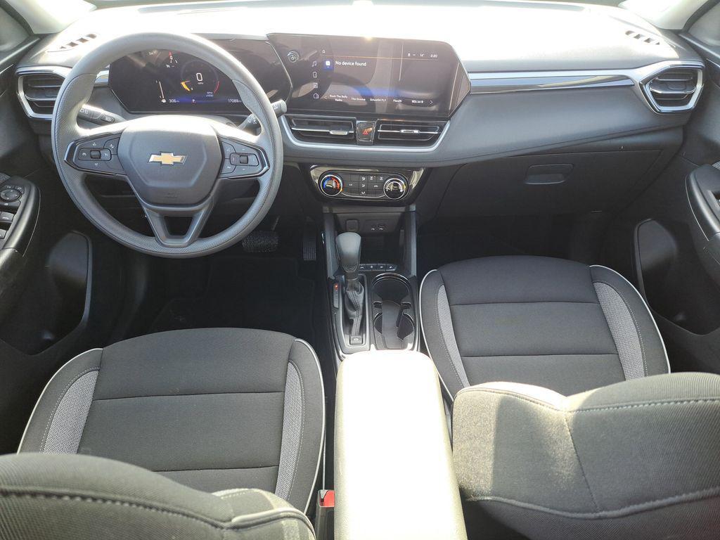 used 2025 Chevrolet TrailBlazer car, priced at $21,000