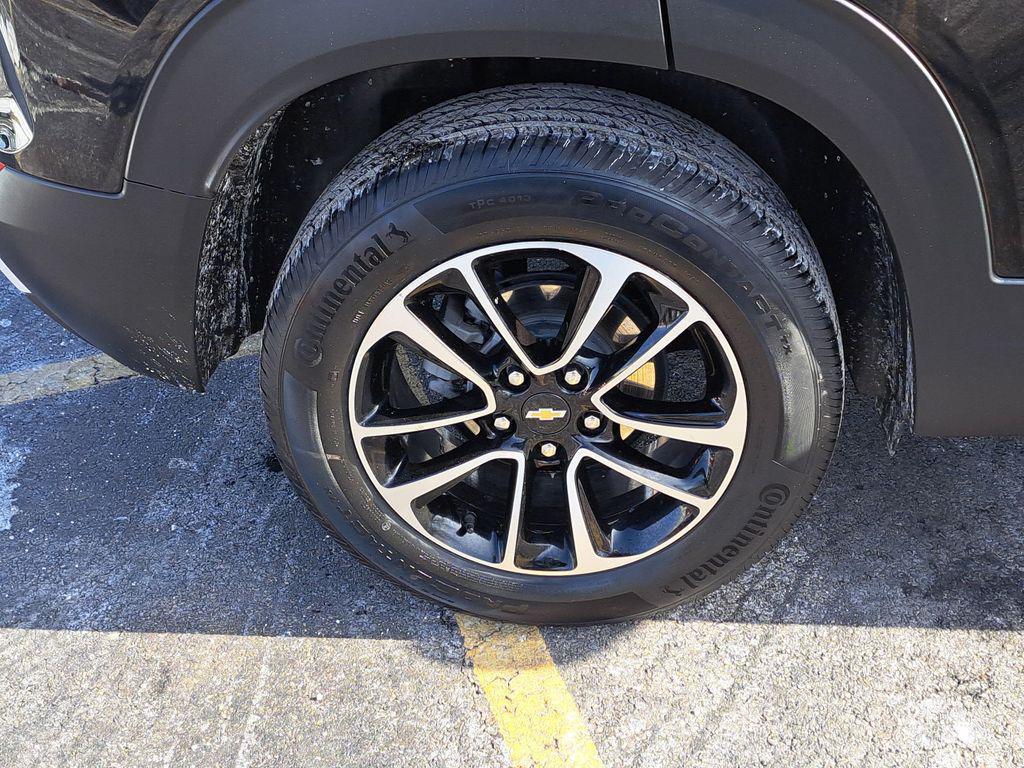 used 2025 Chevrolet TrailBlazer car, priced at $21,000