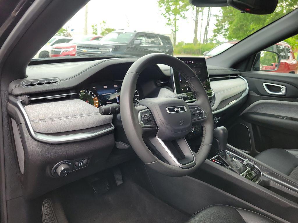 used 2024 Jeep Compass car, priced at $19,000