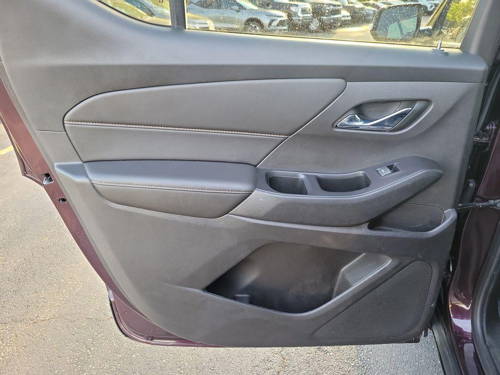 used 2019 Chevrolet Traverse car, priced at $20,000