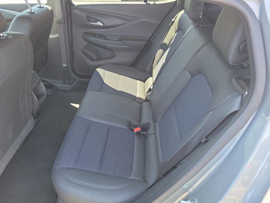 used 2025 Buick Envista car, priced at $22,000