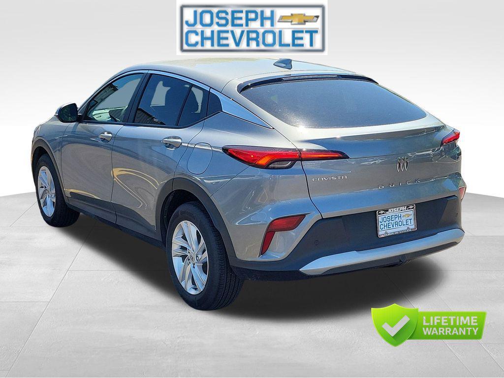 used 2025 Buick Envista car, priced at $22,000