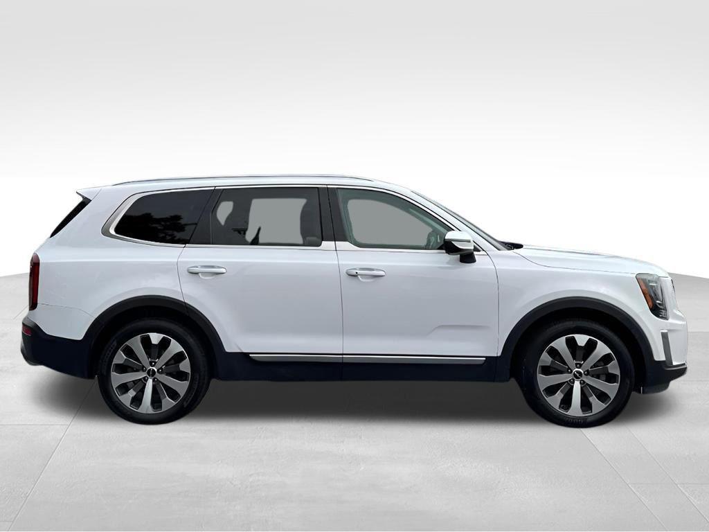 used 2022 Kia Telluride car, priced at $17,500