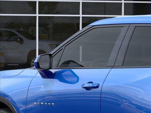 new 2026 Chevrolet Blazer car, priced at $33,658