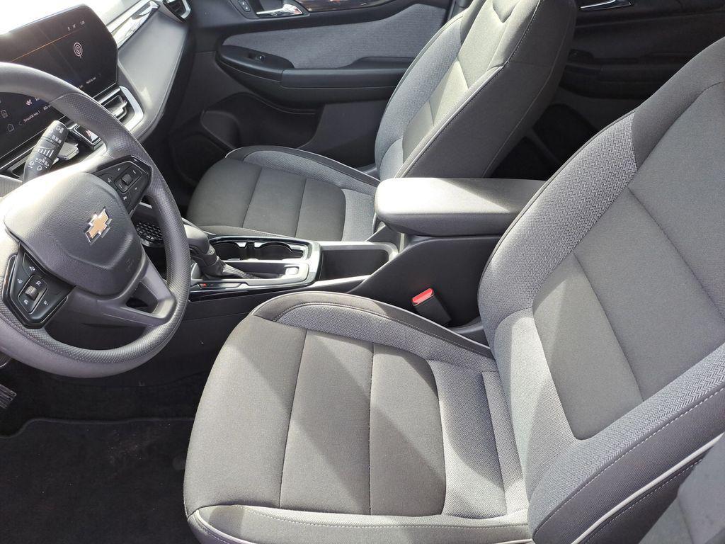 used 2025 Chevrolet TrailBlazer car, priced at $20,500