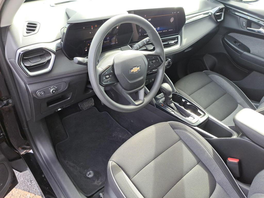 used 2025 Chevrolet TrailBlazer car, priced at $20,500