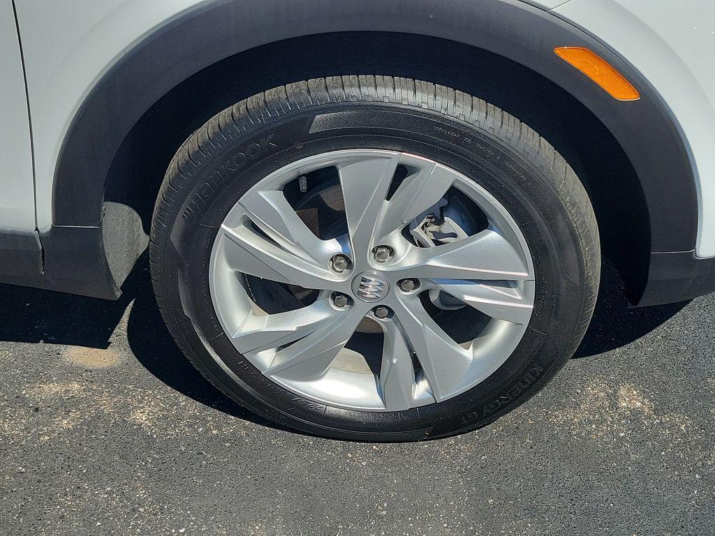 used 2025 Buick Encore GX car, priced at $17,500