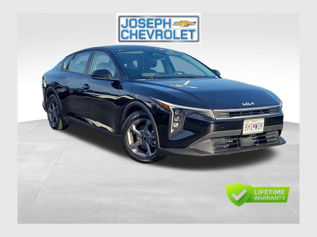 used 2025 Kia K4 car, priced at $18,500
