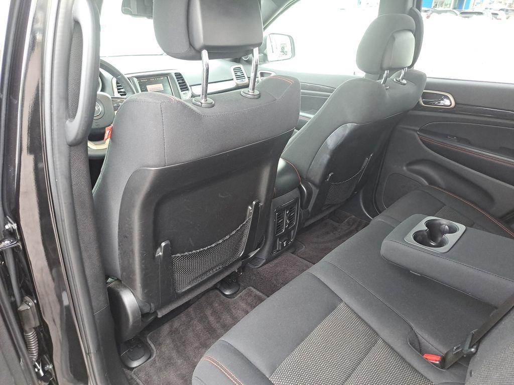 used 2016 Jeep Grand Cherokee car, priced at $13,500