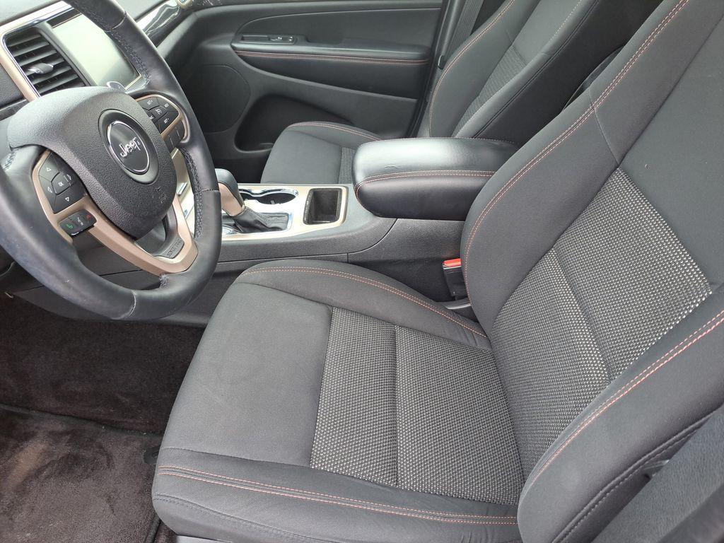 used 2016 Jeep Grand Cherokee car, priced at $13,500