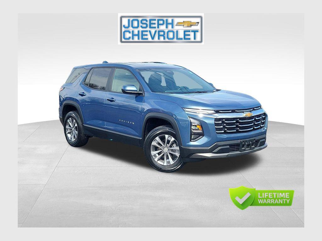 used 2025 Chevrolet Equinox car, priced at $23,500