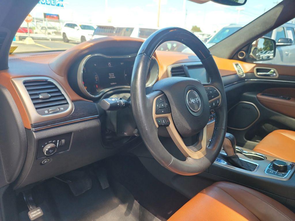 used 2017 Jeep Grand Cherokee car, priced at $19,500