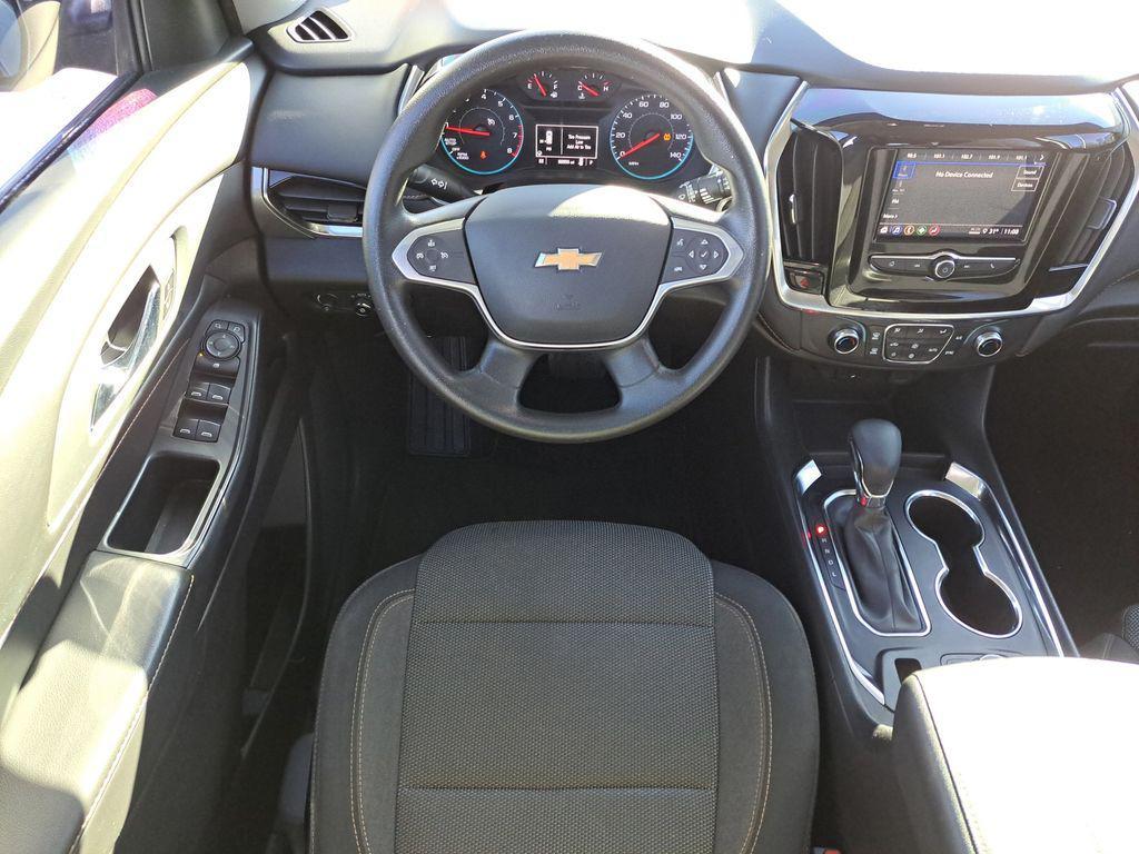 used 2021 Chevrolet Traverse car, priced at $17,500