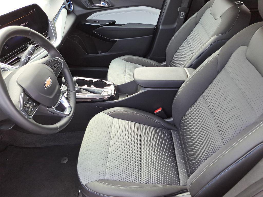 used 2025 Chevrolet Trax car, priced at $20,500