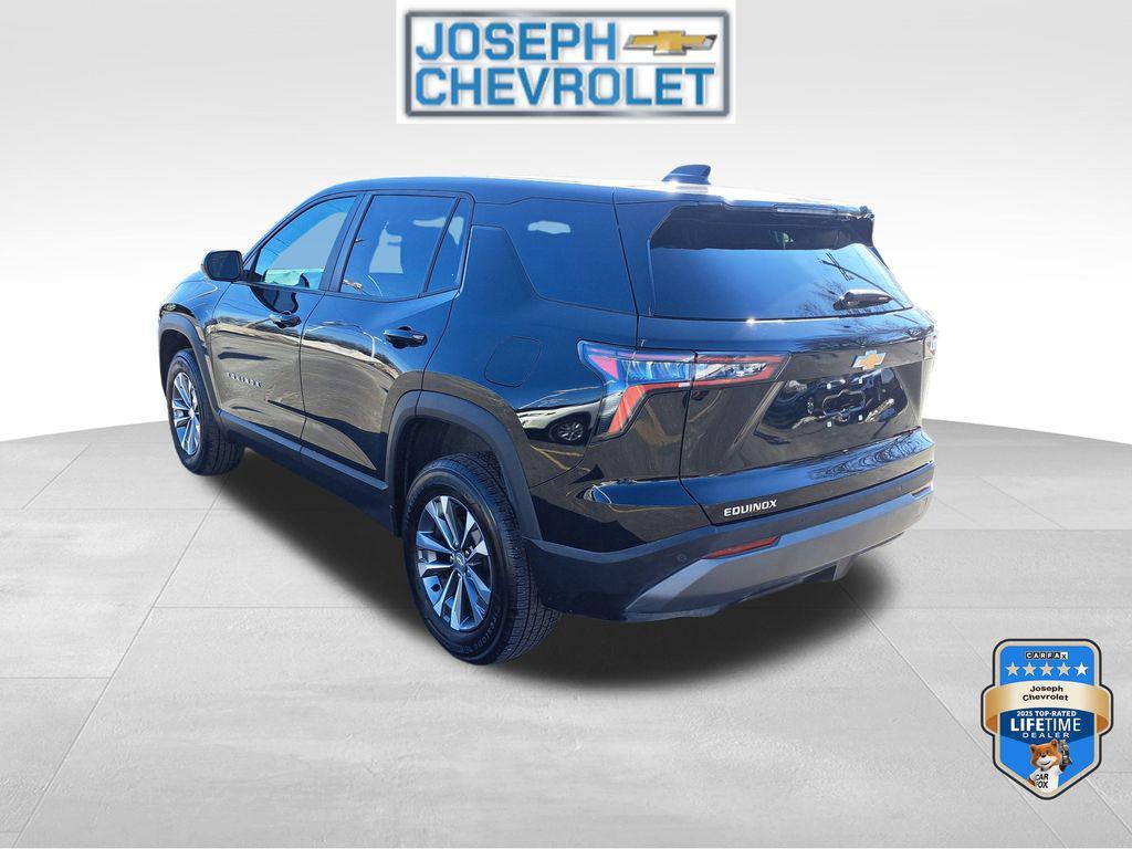 used 2025 Chevrolet Equinox car, priced at $25,000