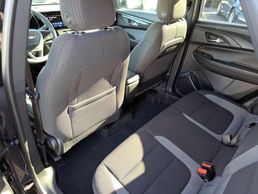 used 2025 Chevrolet TrailBlazer car, priced at $19,000