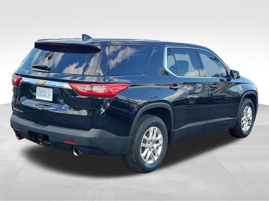 used 2018 Chevrolet Traverse car, priced at $12,000