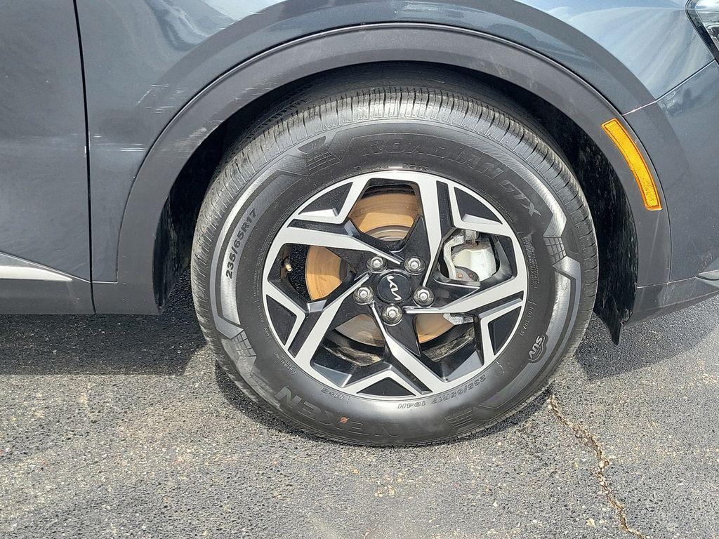 used 2025 Kia Sportage car, priced at $21,000