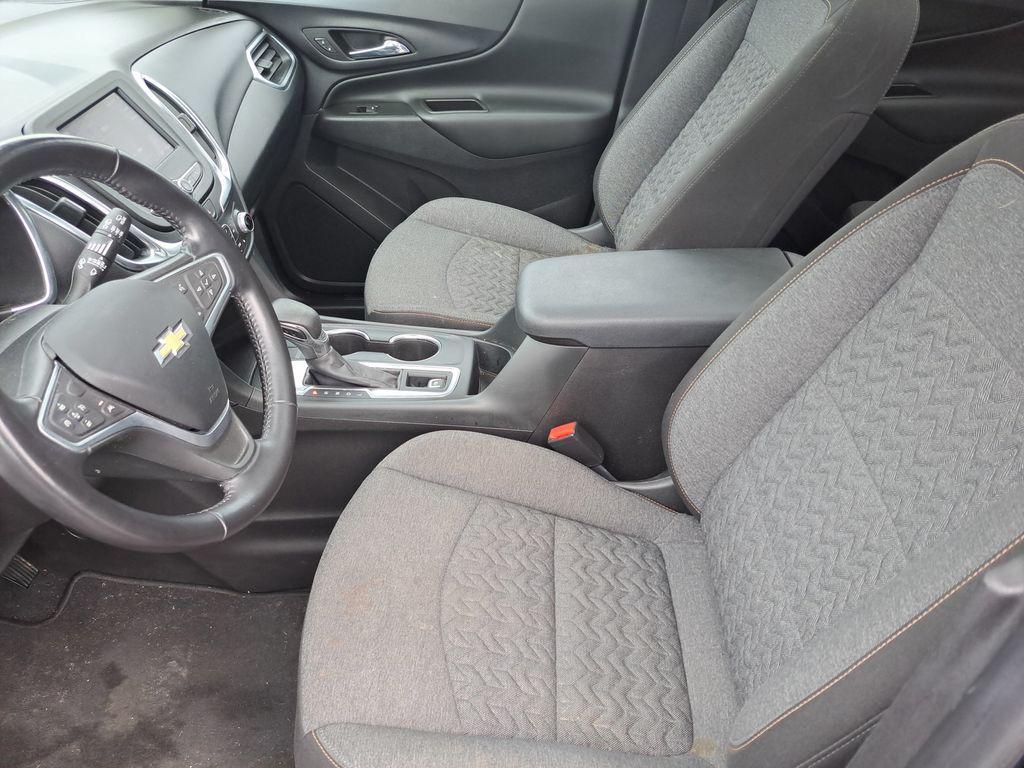 used 2022 Chevrolet Equinox car, priced at $17,500