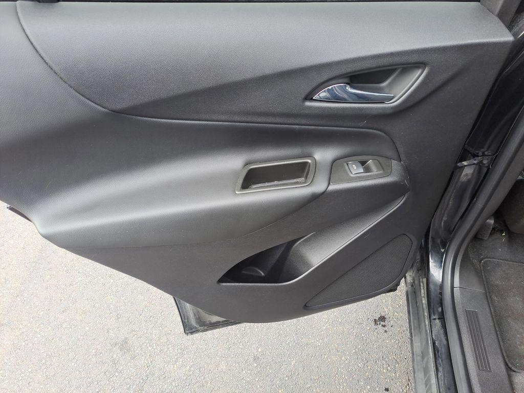 used 2022 Chevrolet Equinox car, priced at $17,500