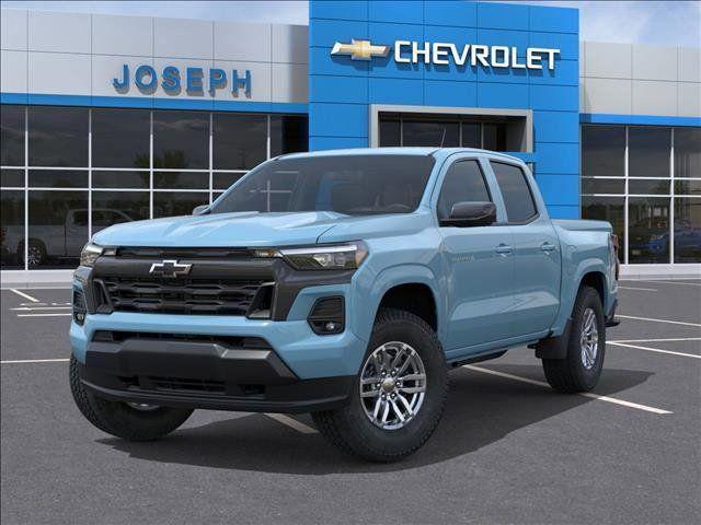 new 2025 Chevrolet Colorado car, priced at $39,895