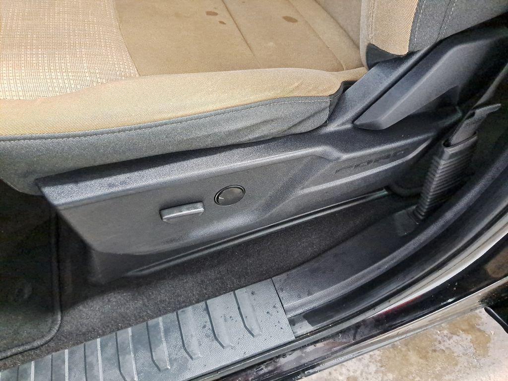 used 2023 Ford F-150 car, priced at $34,000