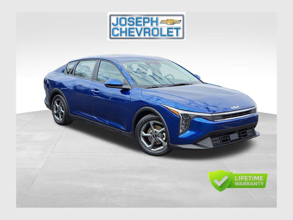 used 2025 Kia K4 car, priced at $20,000