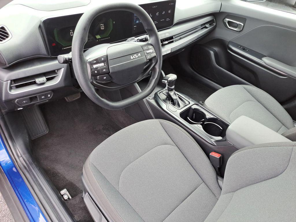 used 2025 Kia K4 car, priced at $20,000