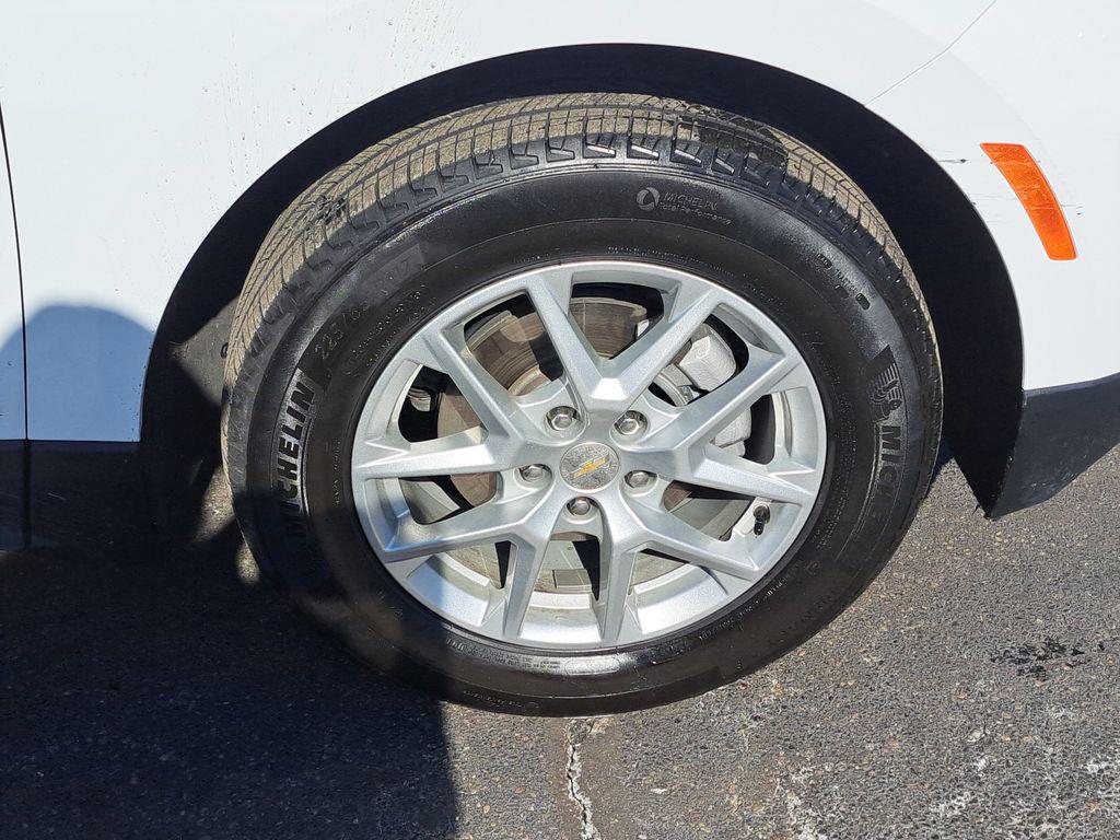 used 2023 Chevrolet Equinox car, priced at $20,500