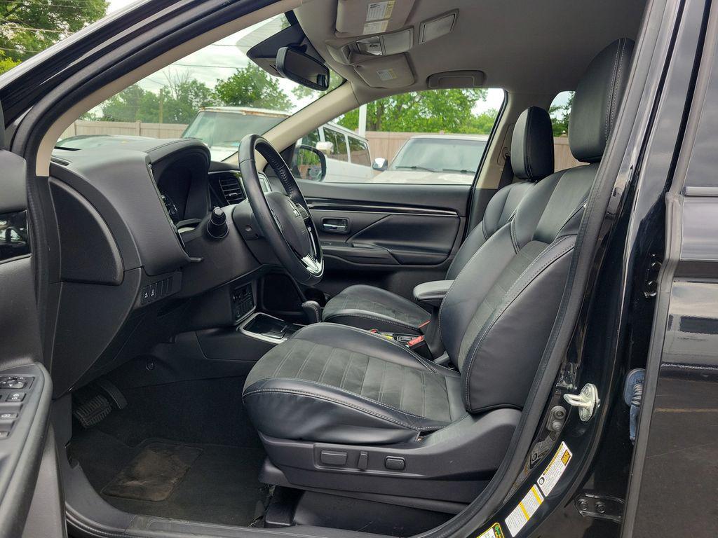 used 2020 Mitsubishi Outlander car, priced at $14,000