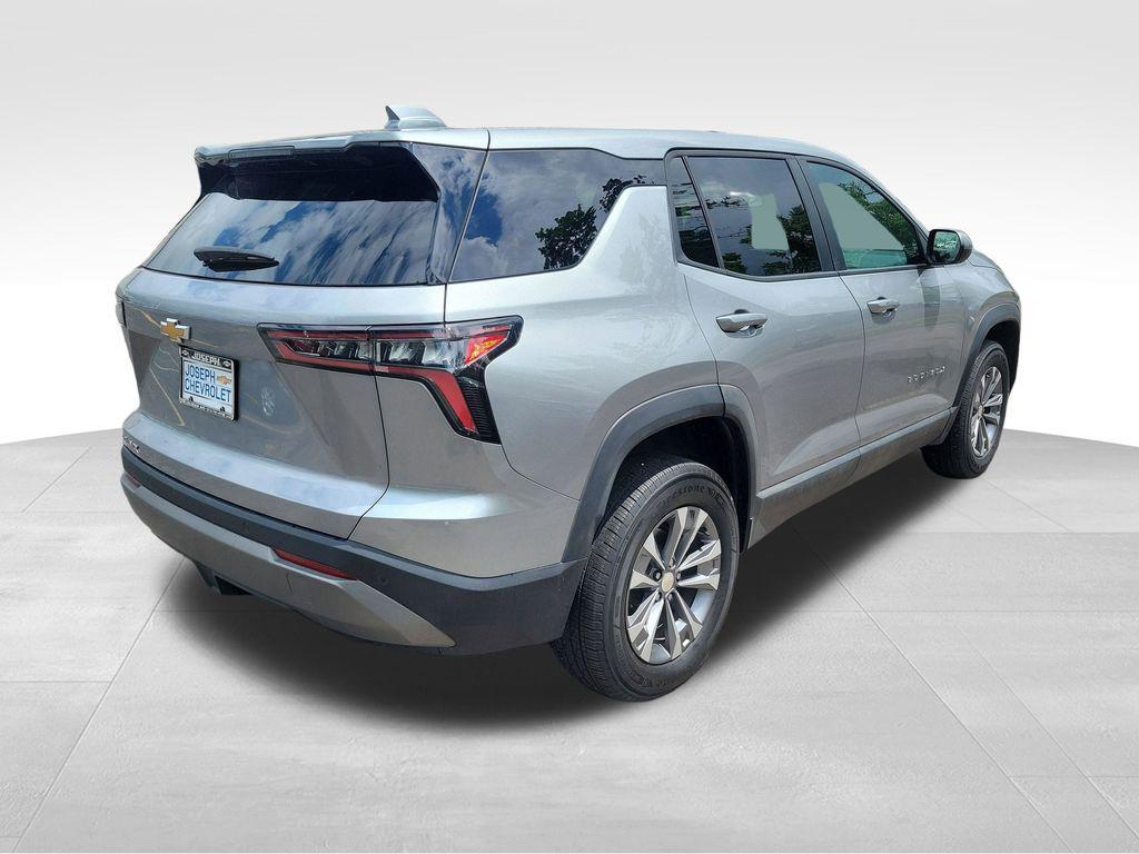used 2025 Chevrolet Equinox car, priced at $24,000