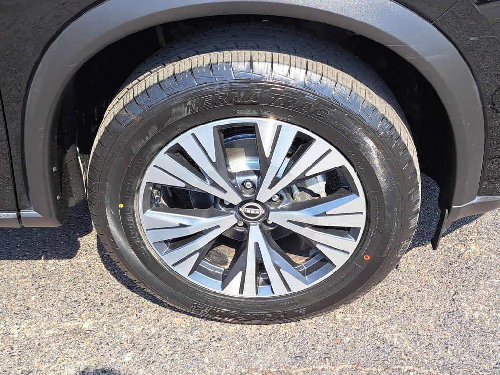 used 2023 Nissan Rogue car, priced at $18,000