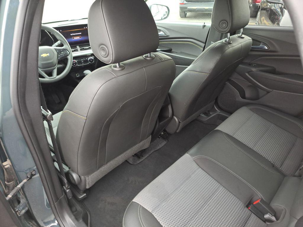 used 2025 Chevrolet Trax car, priced at $19,000