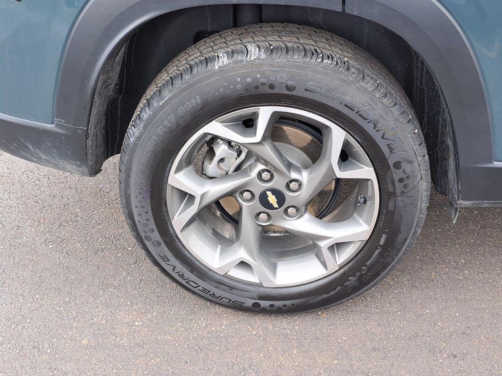 used 2025 Chevrolet Trax car, priced at $19,000