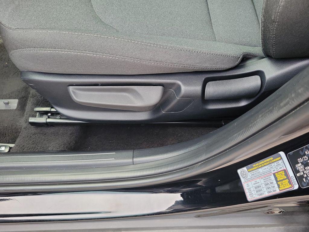 used 2025 Kia K4 car, priced at $20,000