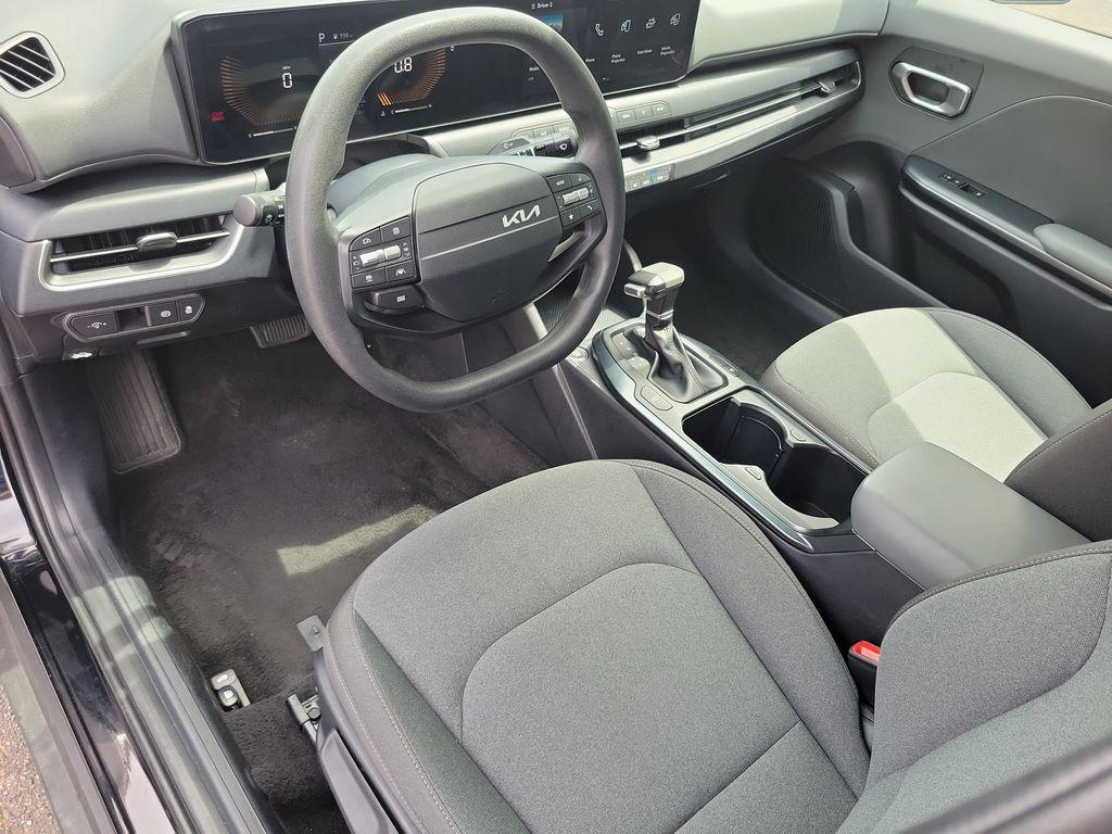 used 2025 Kia K4 car, priced at $20,000