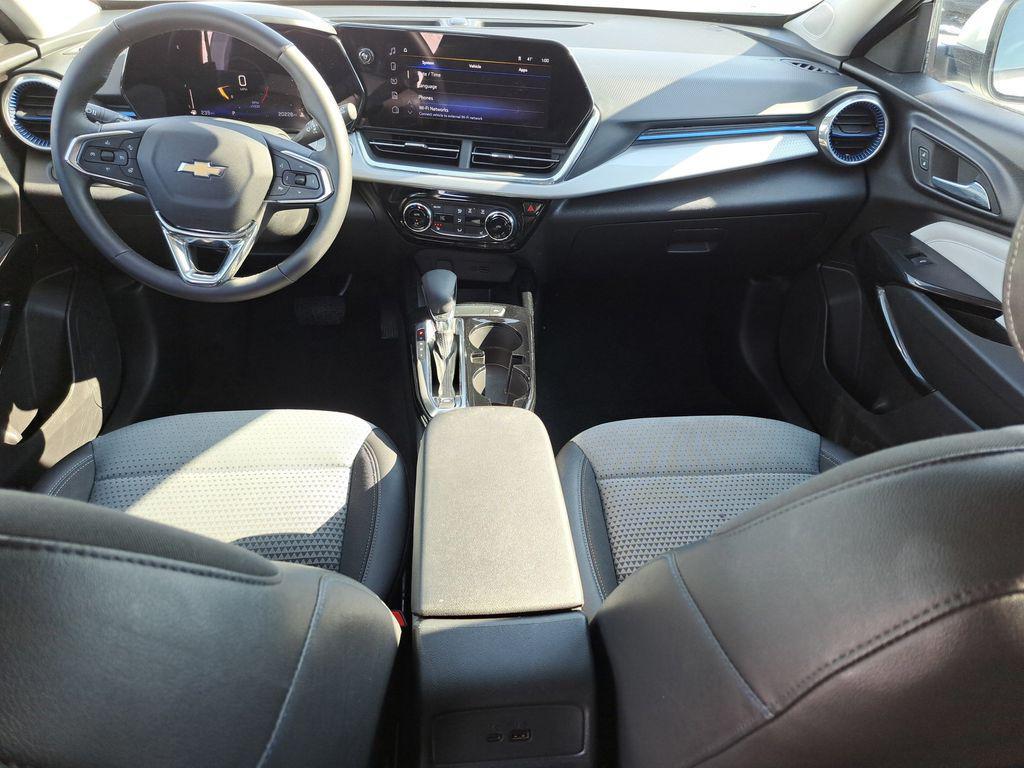 used 2025 Chevrolet Trax car, priced at $20,000