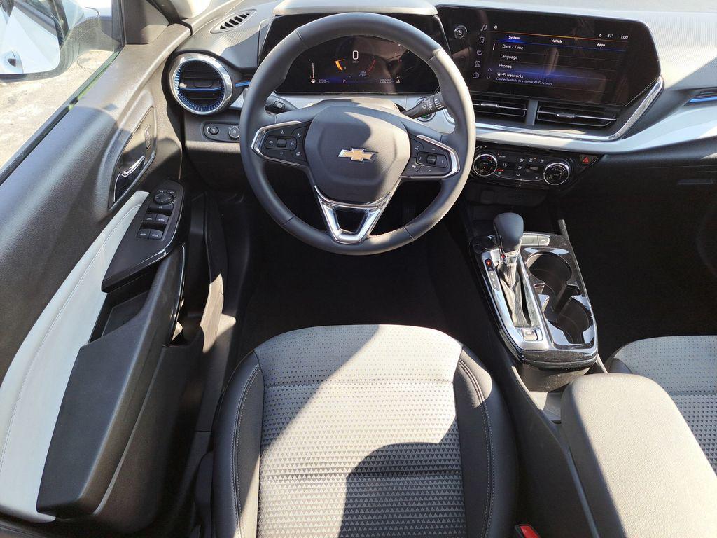 used 2025 Chevrolet Trax car, priced at $20,000