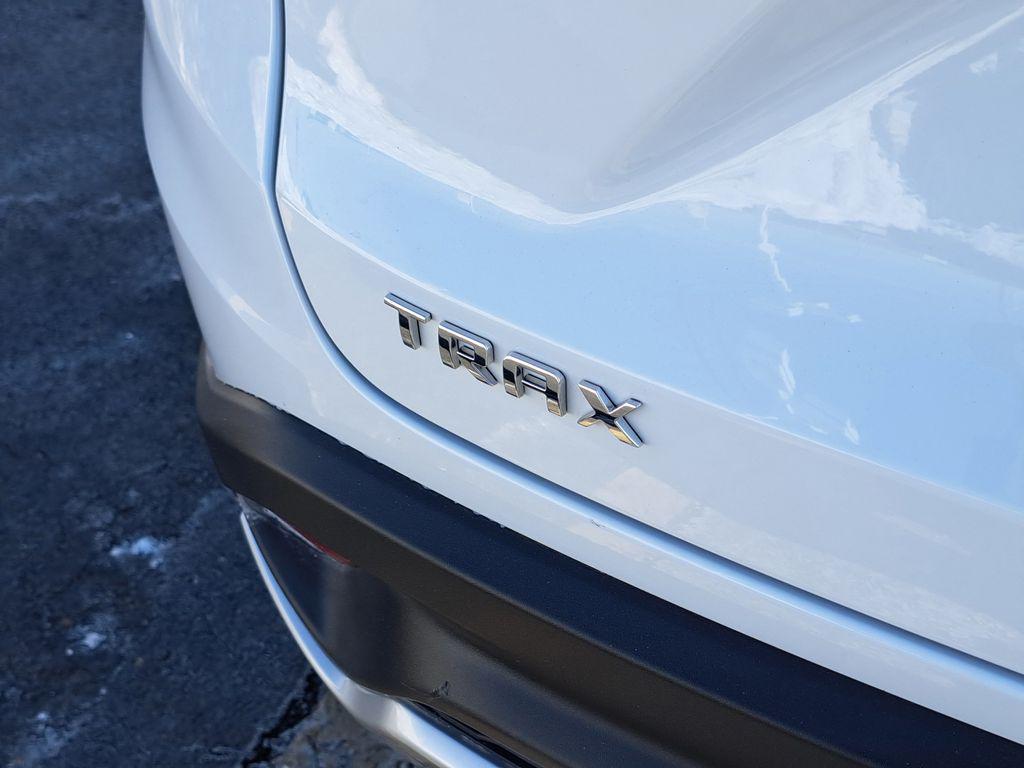 used 2025 Chevrolet Trax car, priced at $20,000
