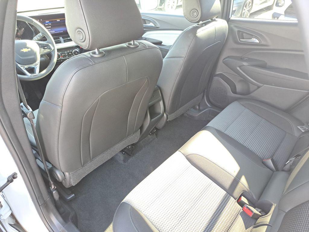 used 2025 Chevrolet Trax car, priced at $20,000