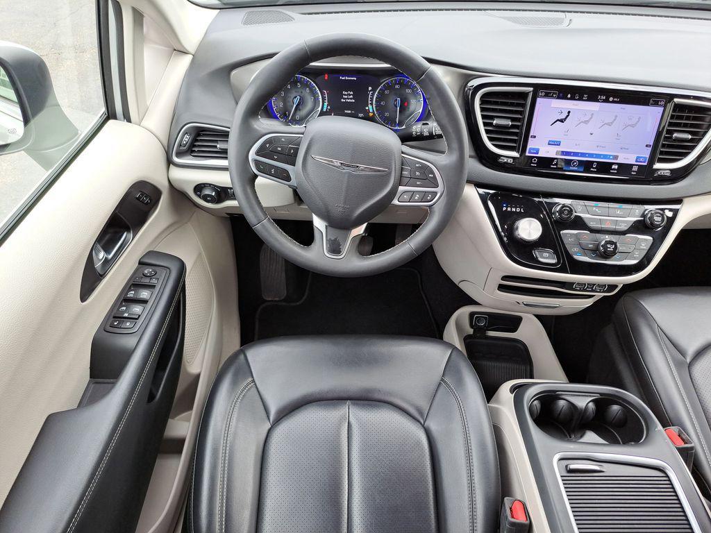used 2023 Chrysler Pacifica car, priced at $22,500